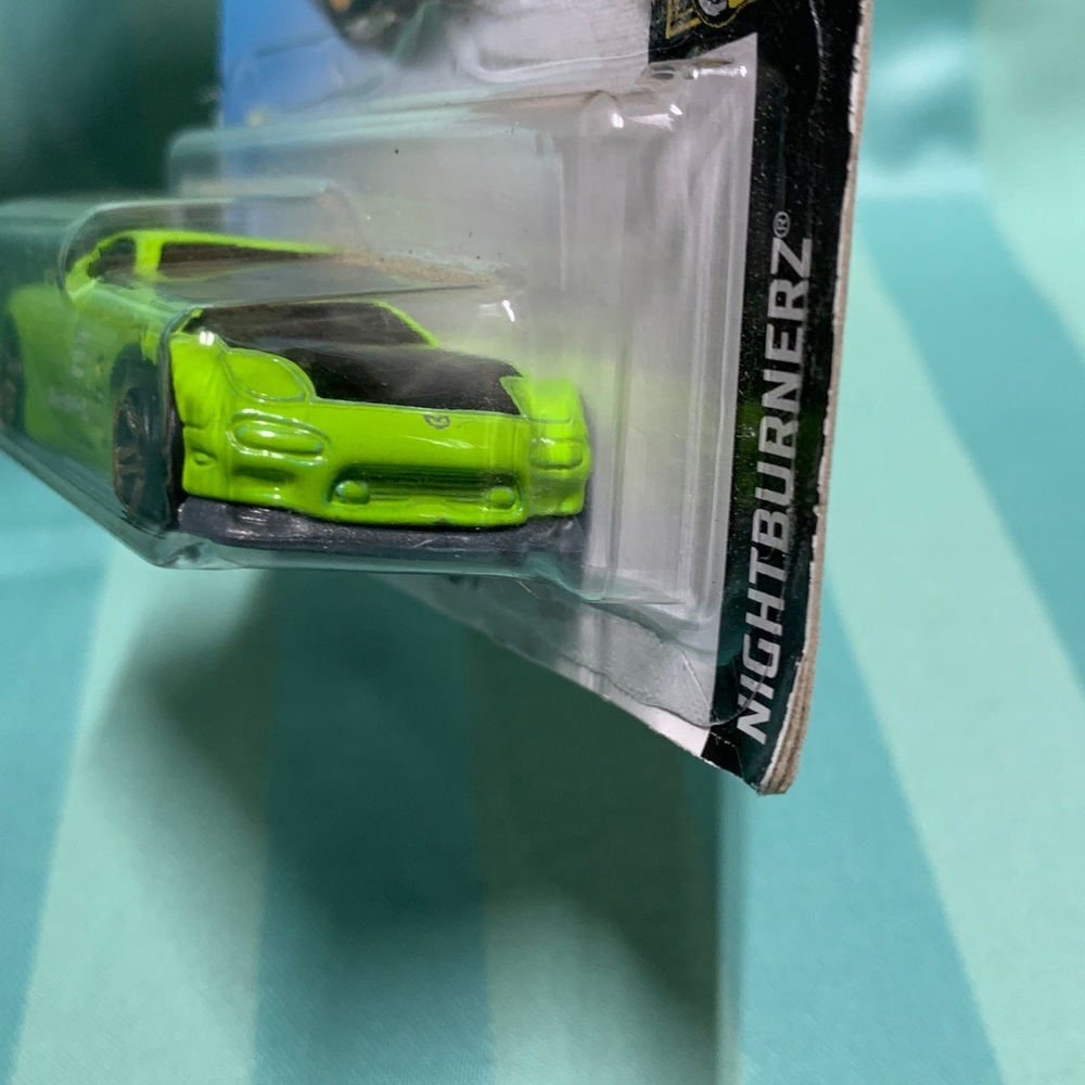 95 Mazda RX-7 Nightburnerz Green Hot Wheels Toy Car - Picture 6 of 9